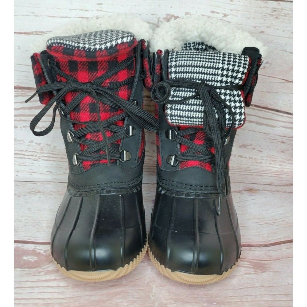 Nature Soft Comfortable Black Red Plaid Faux Fur Rain Snow Boots Cozy Size 8M